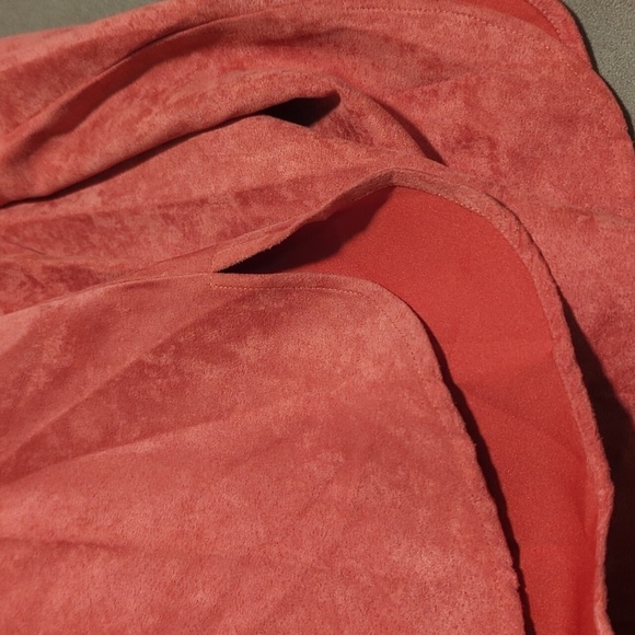 Parisian Works Women's Salmon Long Sleeve Button Down Faux Suede Shirt Size Med - Picture 10 of 10